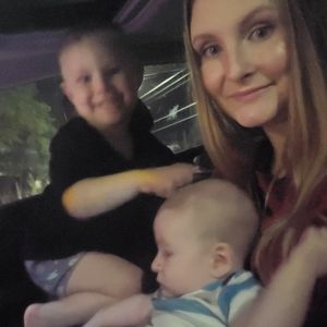 Meet your Posher, Kina